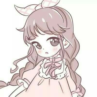老人烧杨絮险些点着全村